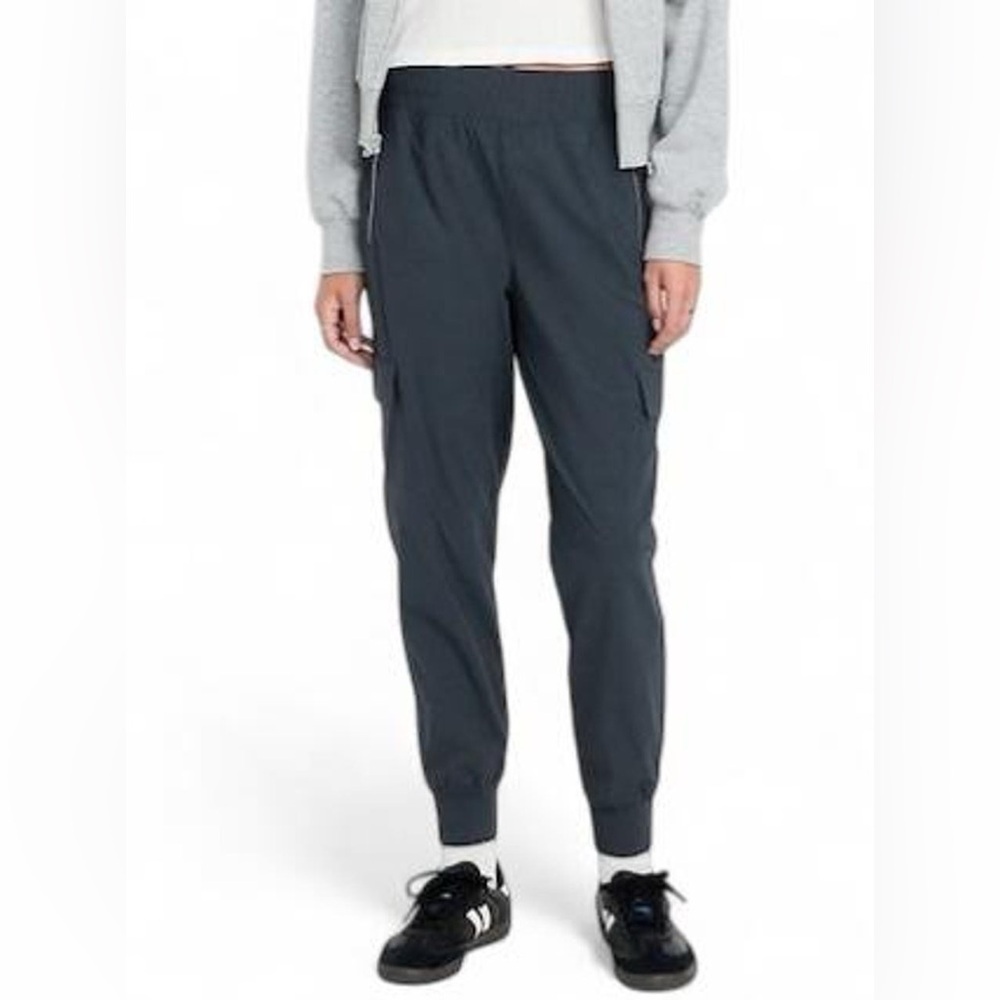 Old Navy High-Waisted SleekTech Cargo Jogger Navy SZ L